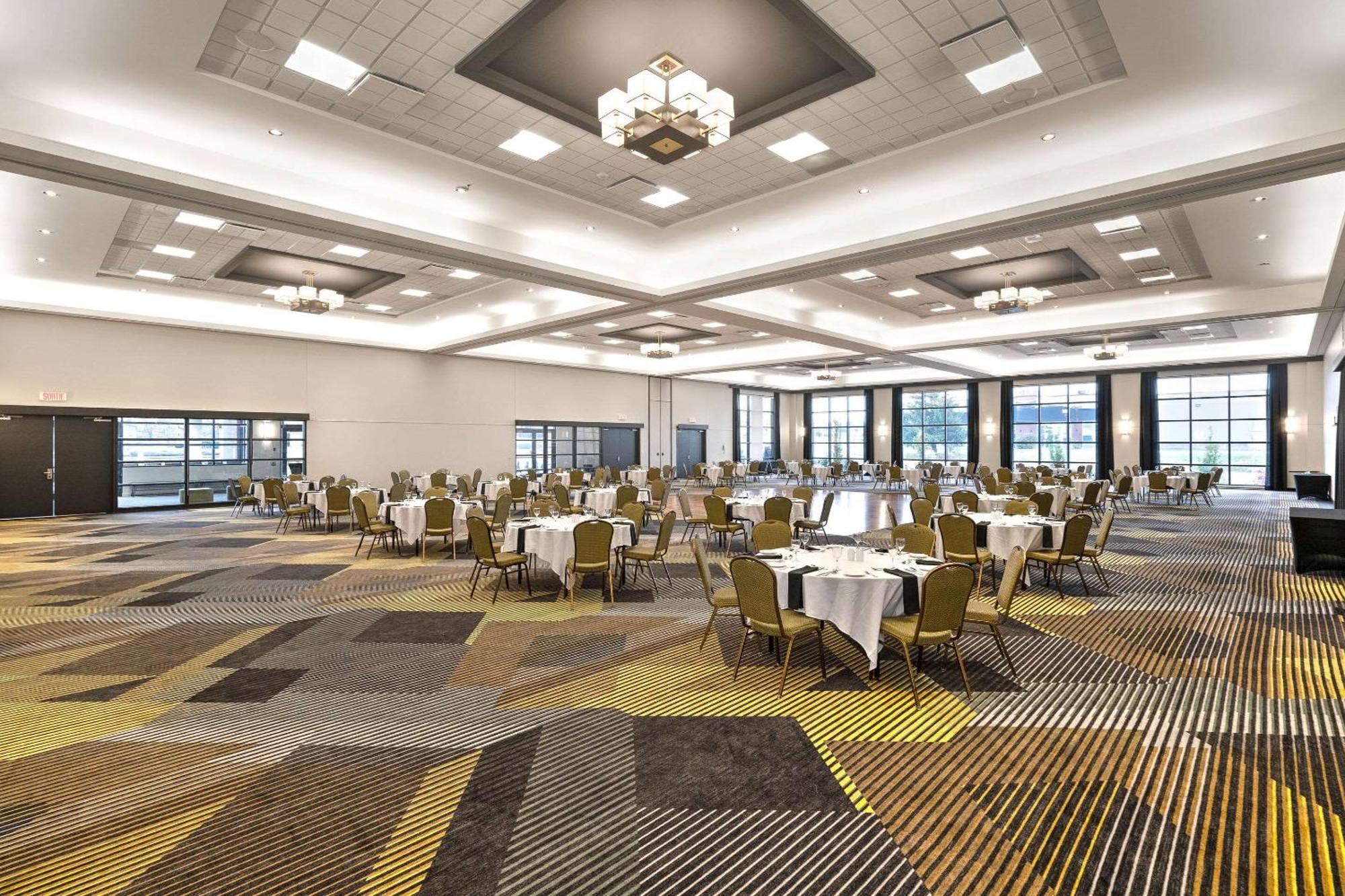 Hotel Le Victorin, An Ascend Hotel Collection Member Victoriaville Exteriér fotografie
