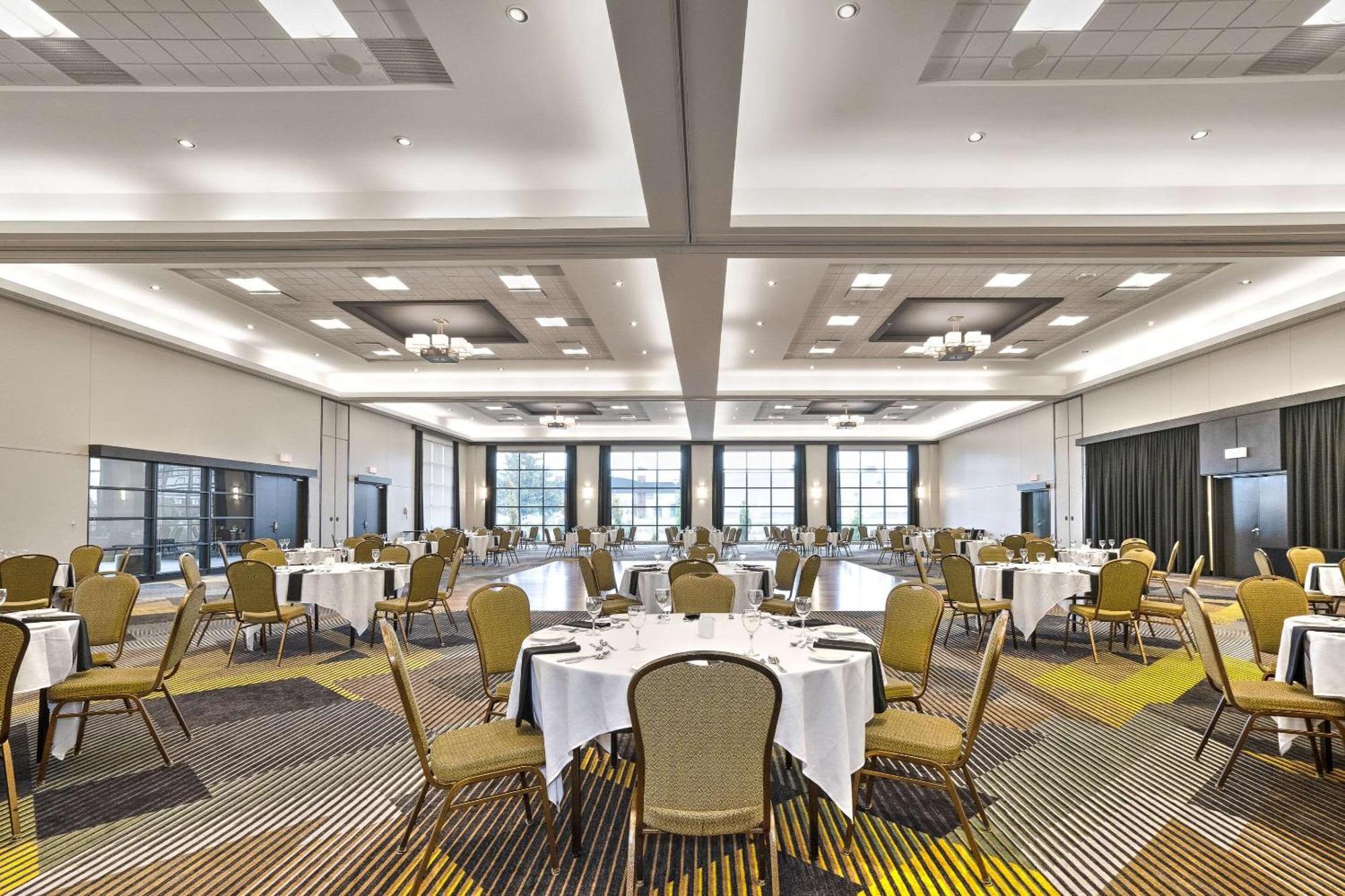 Hotel Le Victorin, An Ascend Hotel Collection Member Victoriaville Exteriér fotografie